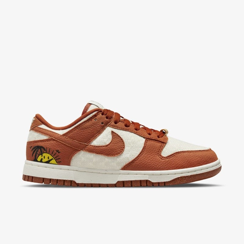 nike dunk low sun club